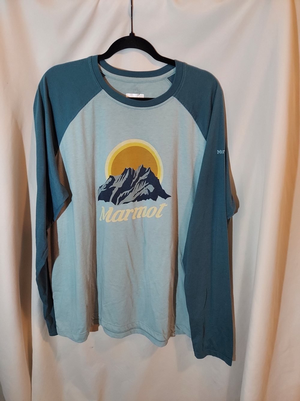Marmot Two-Tone Mountain Graphic Long Sleeve Tee - Light Blue & Teal